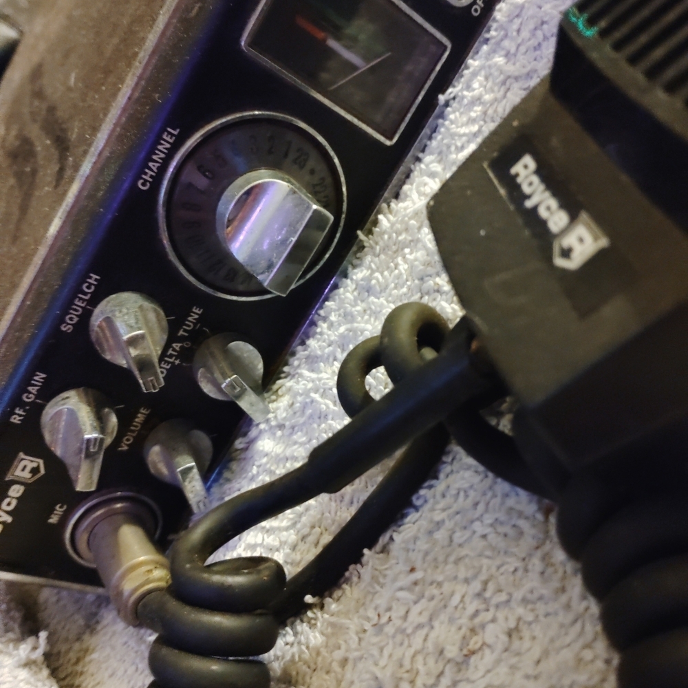 Royce Black Portable CB Radio with Microphone